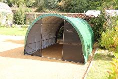 <strong>Abri FLOREA</strong><br/>3x6 m - 18 m² - Arceaux Ø 25 mm